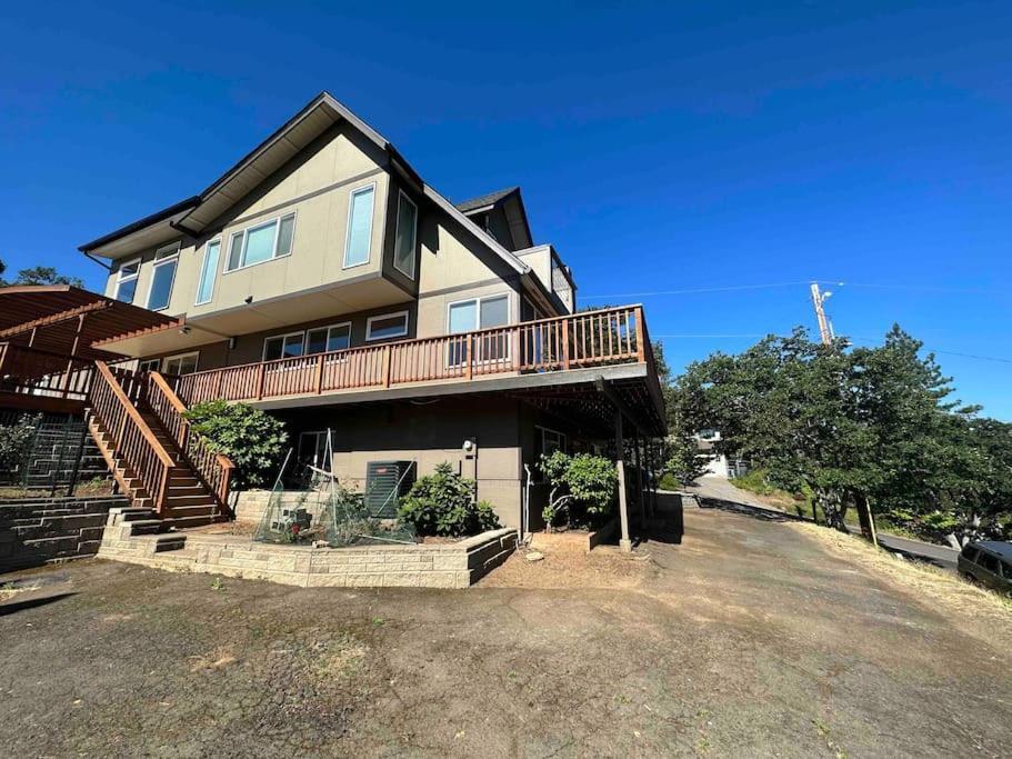 Apartamento Panoramic Views Ashland Exterior foto